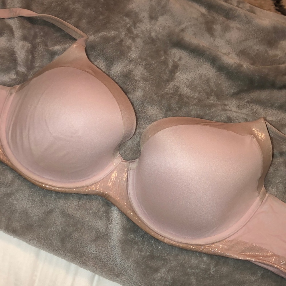Victoria’s Secret bra